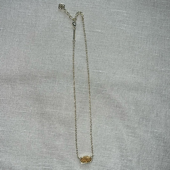 Kendra Scott Jewelry - Kendra Scott gold necklace